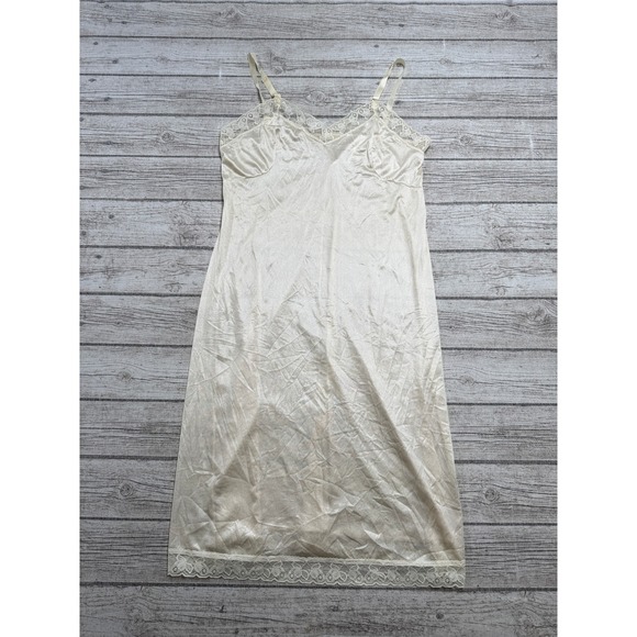Janice Young for Papillon Blanc Other - Vintage Janice Young Lingerie Women's 38 White Lace Trim Papillon Blanc Canada